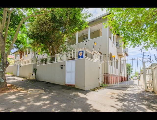 2 BEDROOM APARTMENT RENTED IN WINDERMERE